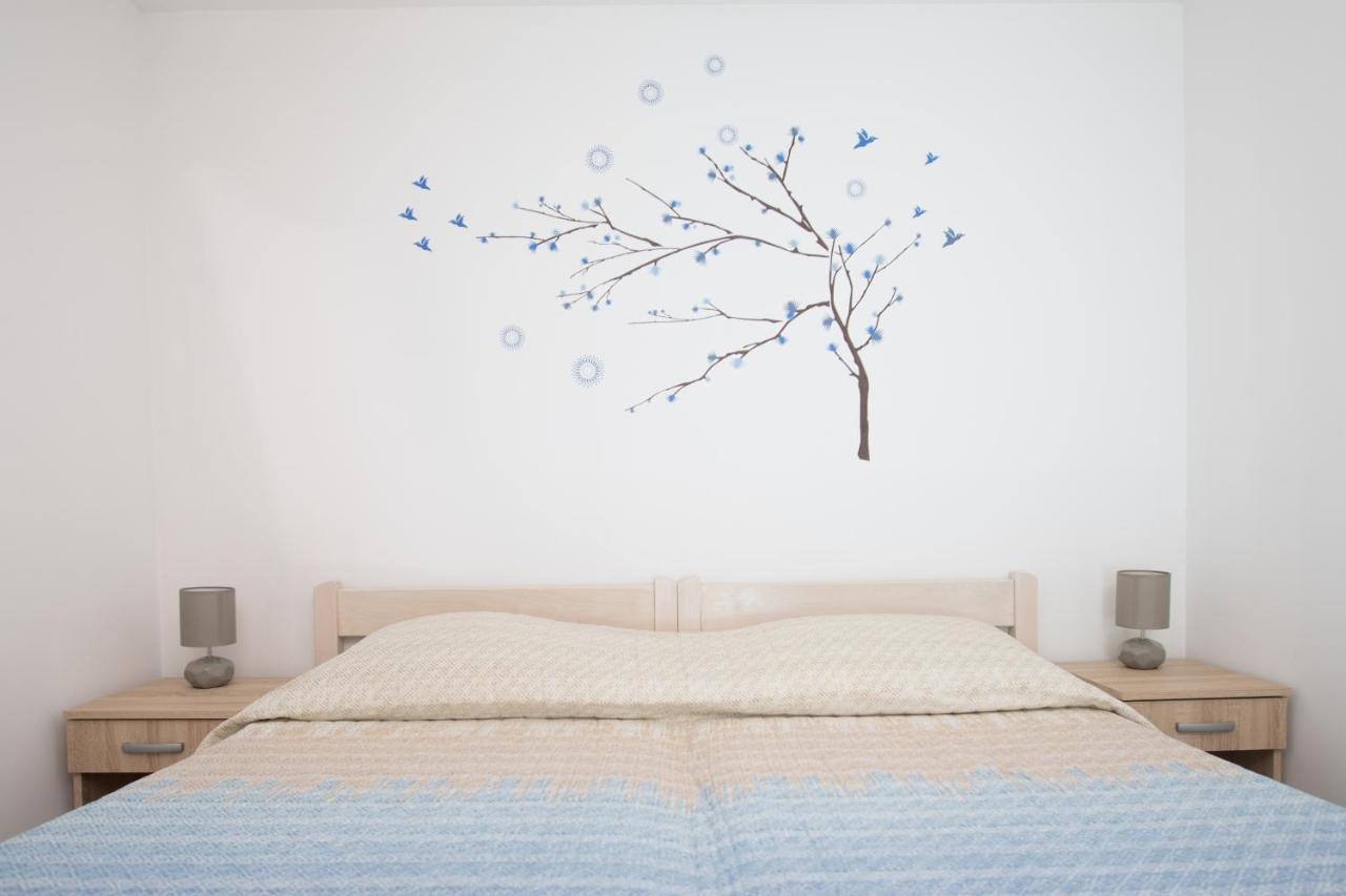Toto Apartment Lukovo Sugarje Luaran gambar