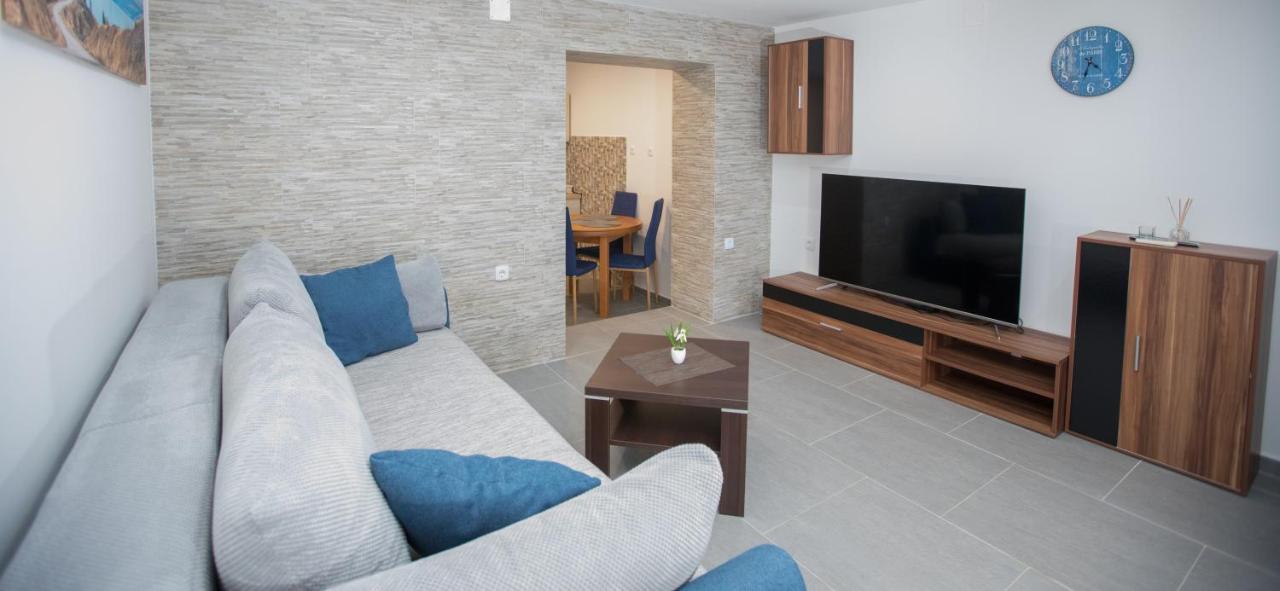 Toto Apartment Lukovo Sugarje Luaran gambar